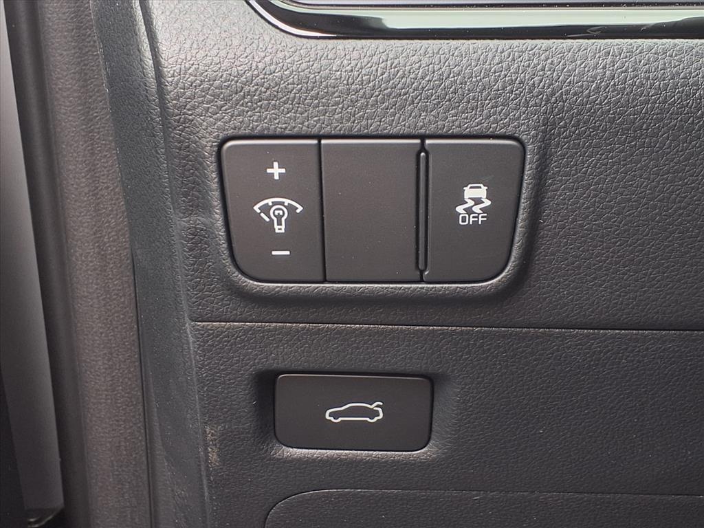 new 2026 Kia K5 car, priced at $30,212