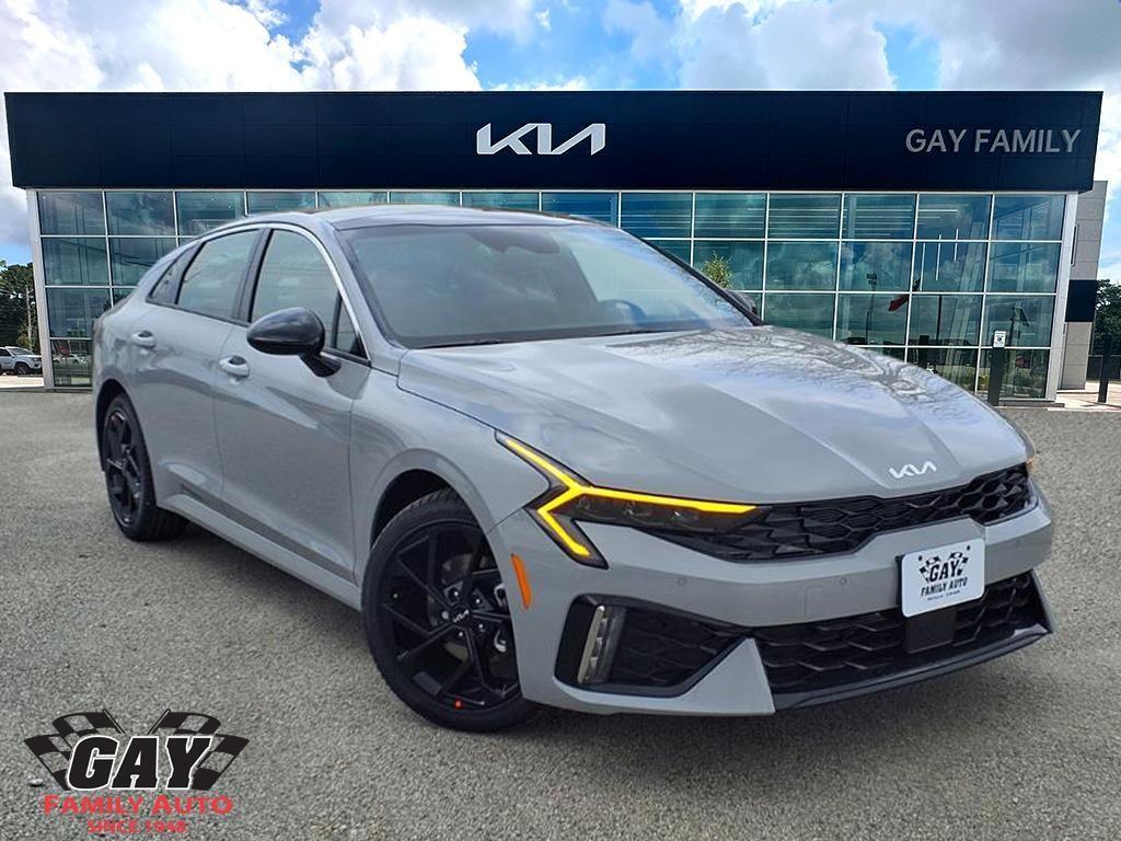 new 2026 Kia K5 car, priced at $30,212