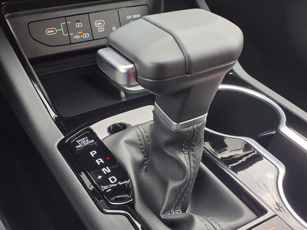 new 2026 Kia K5 car, priced at $30,212