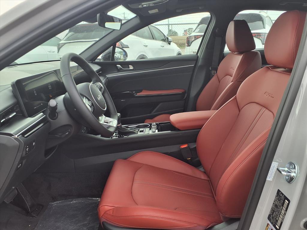 new 2026 Kia K5 car, priced at $30,212