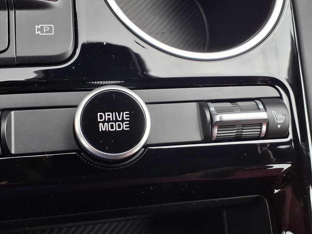 new 2026 Kia K5 car, priced at $30,212