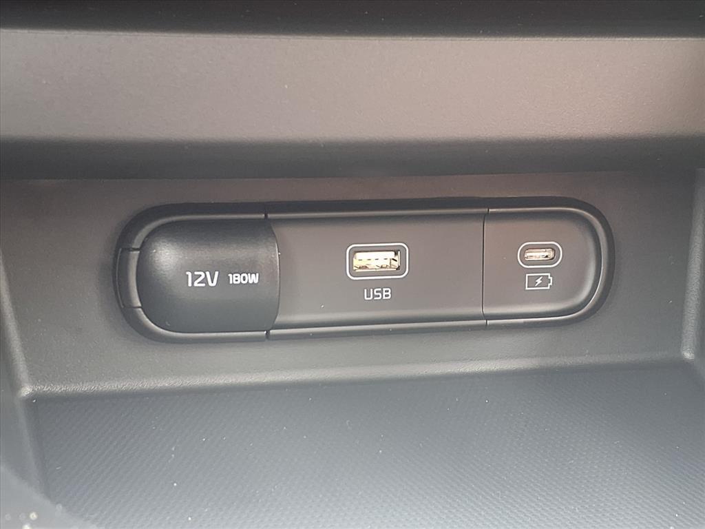 new 2026 Kia Seltos car, priced at $25,385