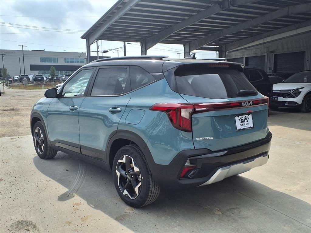 new 2026 Kia Seltos car, priced at $25,385