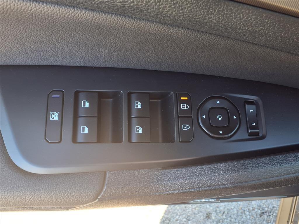 new 2026 Kia Sportage car, priced at $35,824