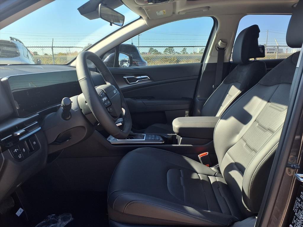 new 2026 Kia Sportage car, priced at $35,824