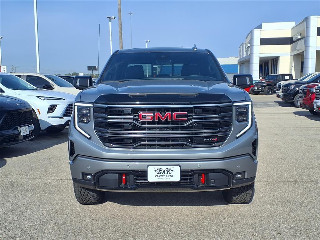 new 2026 GMC Sierra 1500 car, priced at $70,114