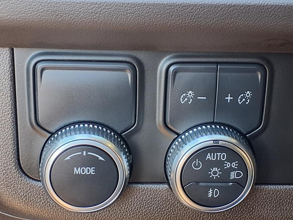 used 2022 GMC Yukon car, priced at $39,495