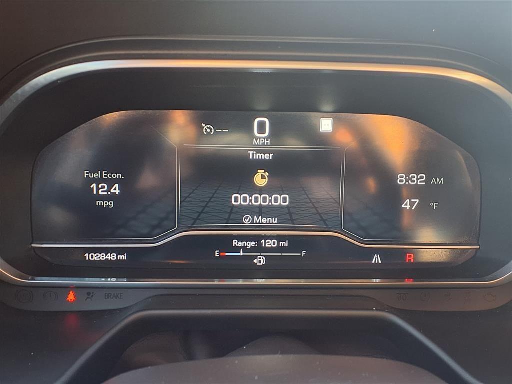 used 2022 GMC Yukon car, priced at $39,495