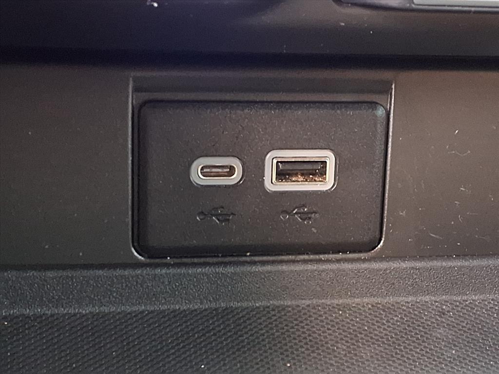 used 2023 GMC Yukon car, priced at $43,594