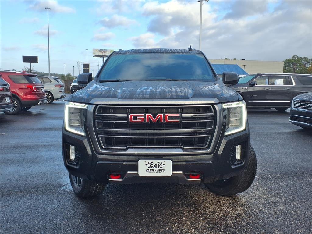 used 2023 GMC Yukon car, priced at $43,594