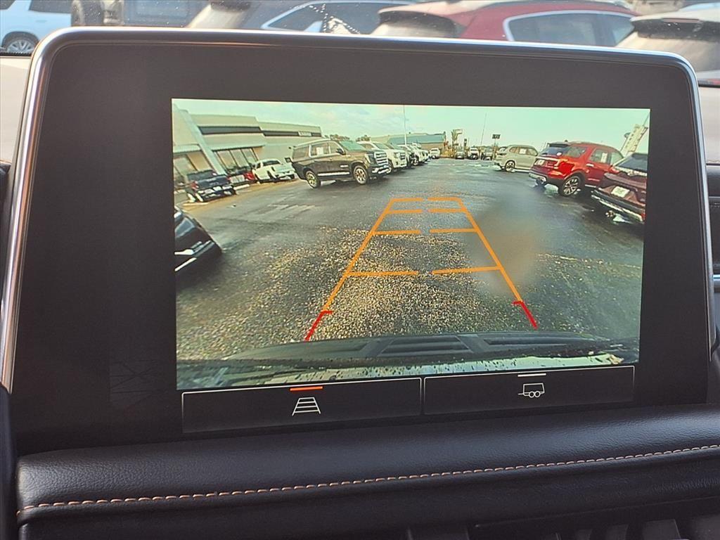 used 2023 GMC Yukon car, priced at $43,594