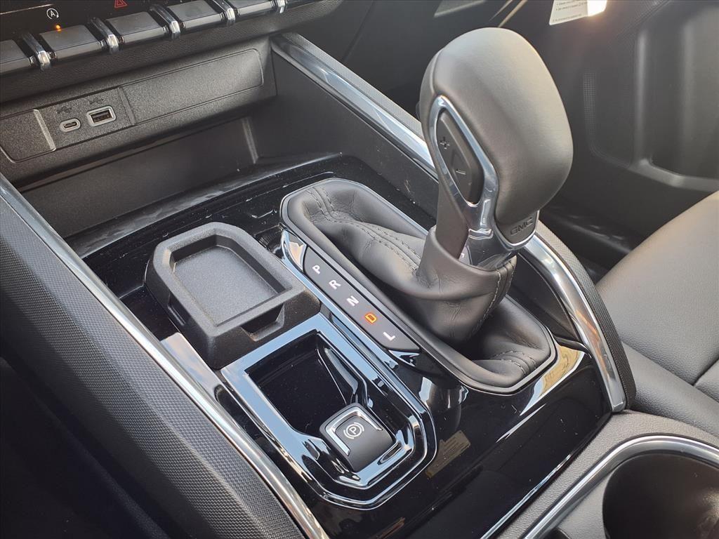 new 2026 GMC Canyon car, priced at $41,977