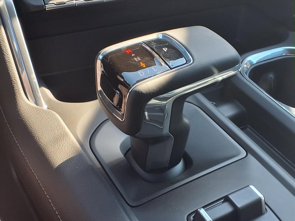 new 2026 GMC Sierra 1500 car, priced at $69,940