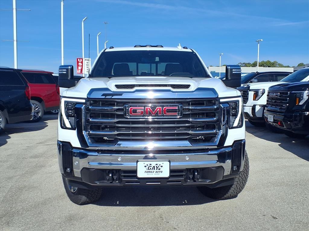 new 2026 GMC Sierra 2500 car, priced at $73,720