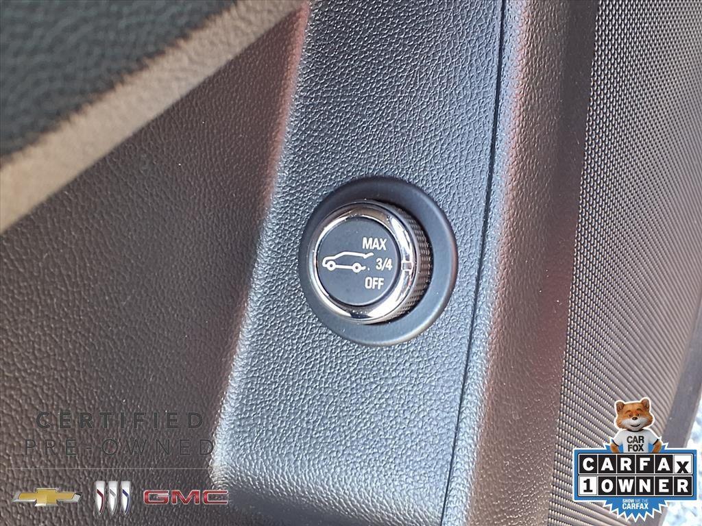 used 2023 Chevrolet Traverse car, priced at $27,991