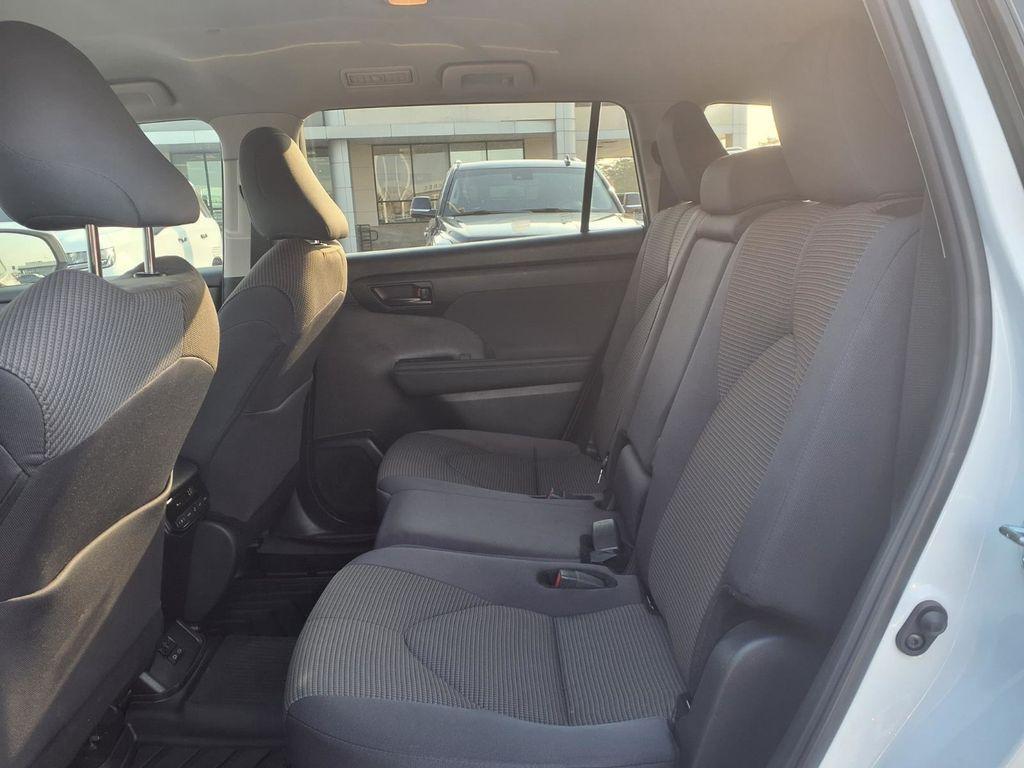 used 2024 Toyota Highlander car, priced at $26,216