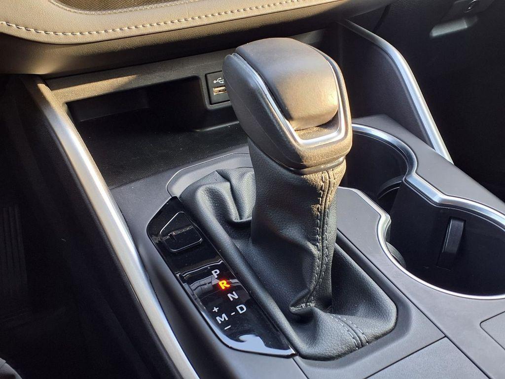 used 2024 Toyota Highlander car, priced at $26,216