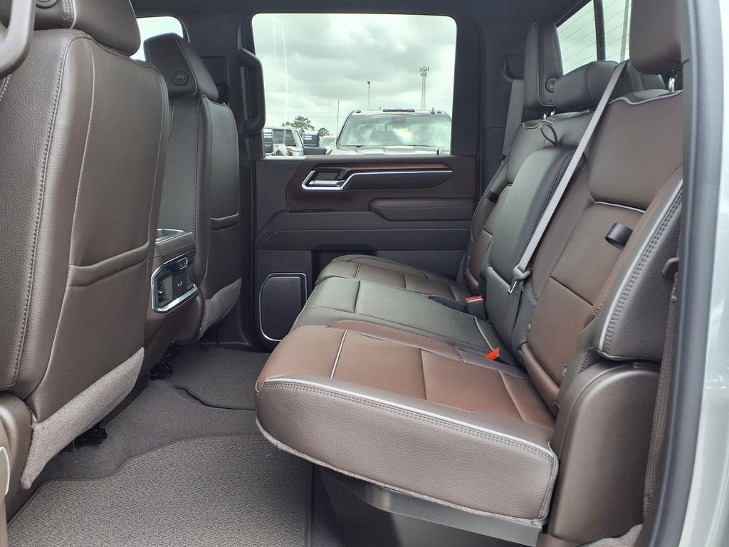 new 2026 GMC Sierra 2500 car, priced at $82,025