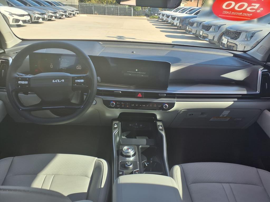 new 2026 Kia Sorento Hybrid car, priced at $40,518