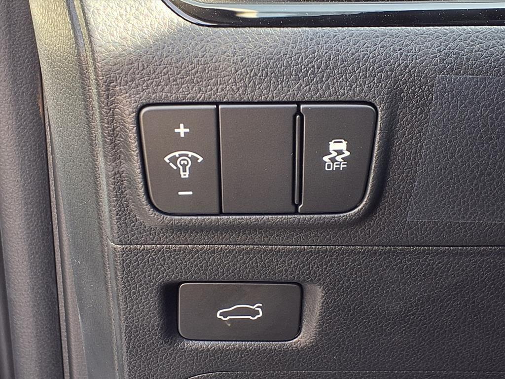 new 2026 Kia K5 car, priced at $30,932