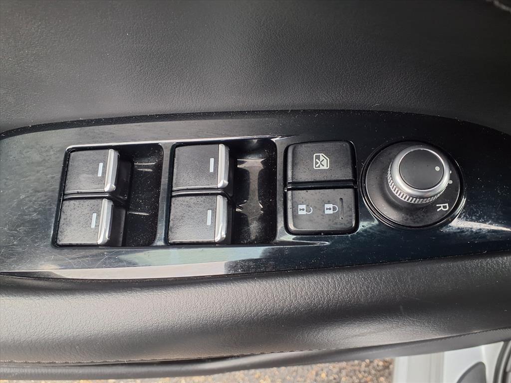 used 2018 Mazda Mazda6 car, priced at $13,991