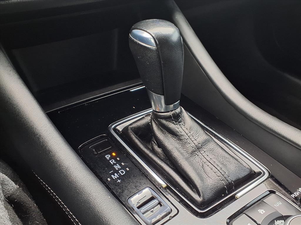 used 2018 Mazda Mazda6 car, priced at $13,991