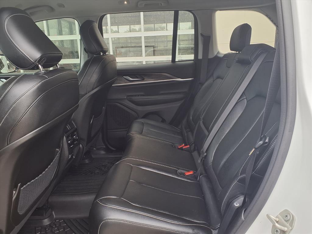 used 2023 Jeep Grand Cherokee car, priced at $30,991