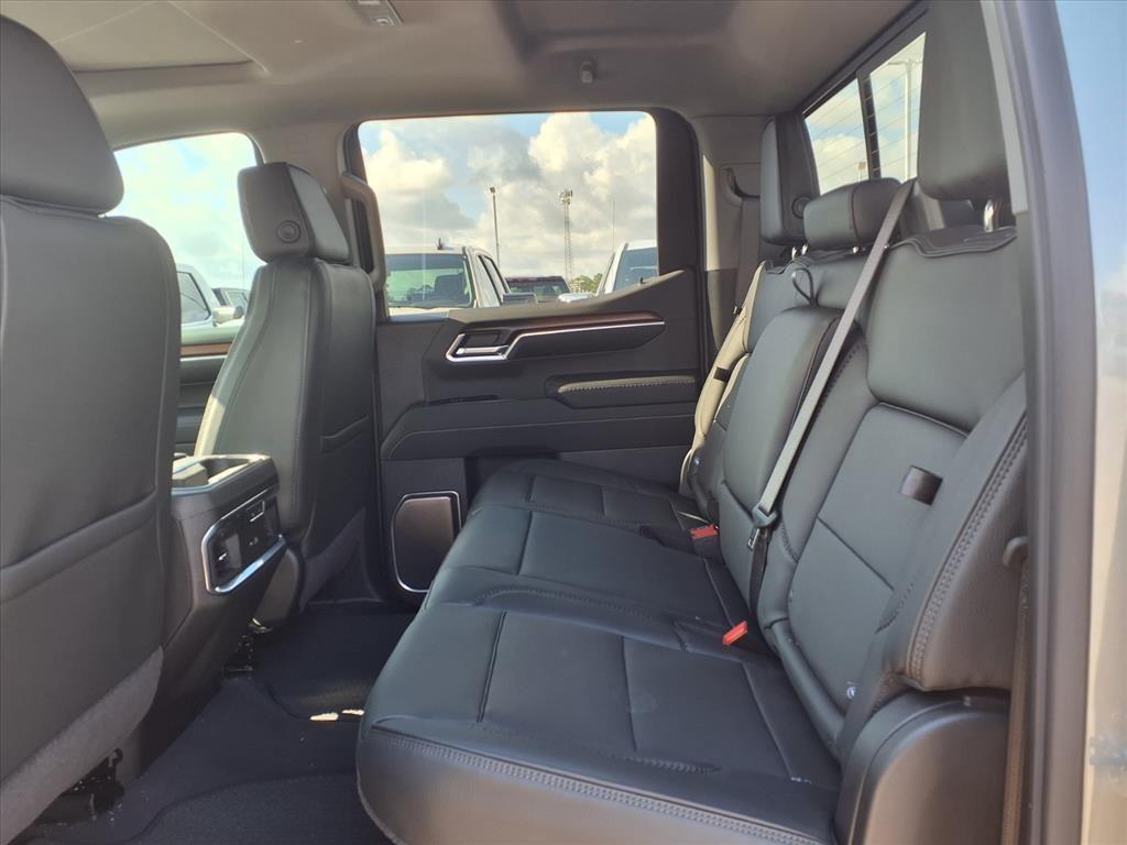 new 2026 GMC Sierra 1500 car, priced at $70,984