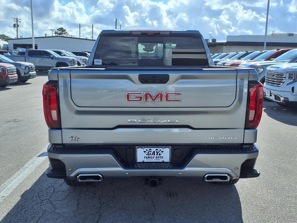 new 2026 GMC Sierra 1500 car, priced at $70,984