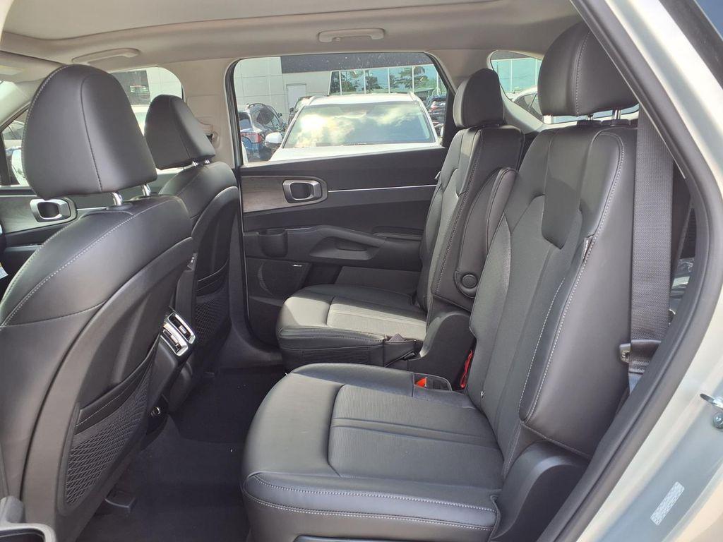 new 2026 Kia Sorento car, priced at $39,870
