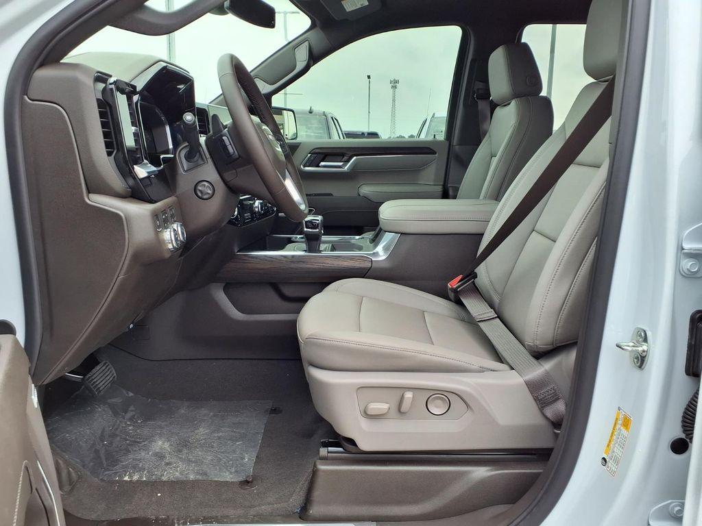new 2026 GMC Sierra 1500 car, priced at $64,561