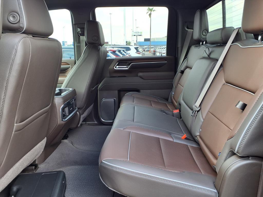 new 2026 GMC Sierra 2500 car, priced at $84,154