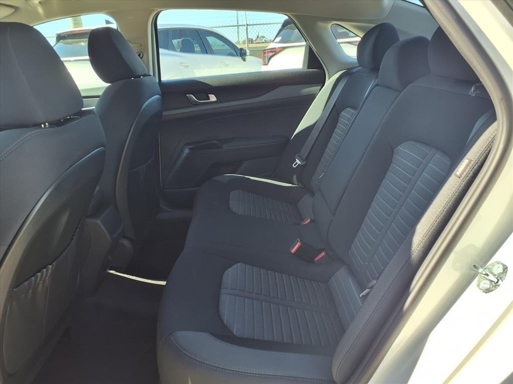 new 2026 Kia K5 car, priced at $27,892