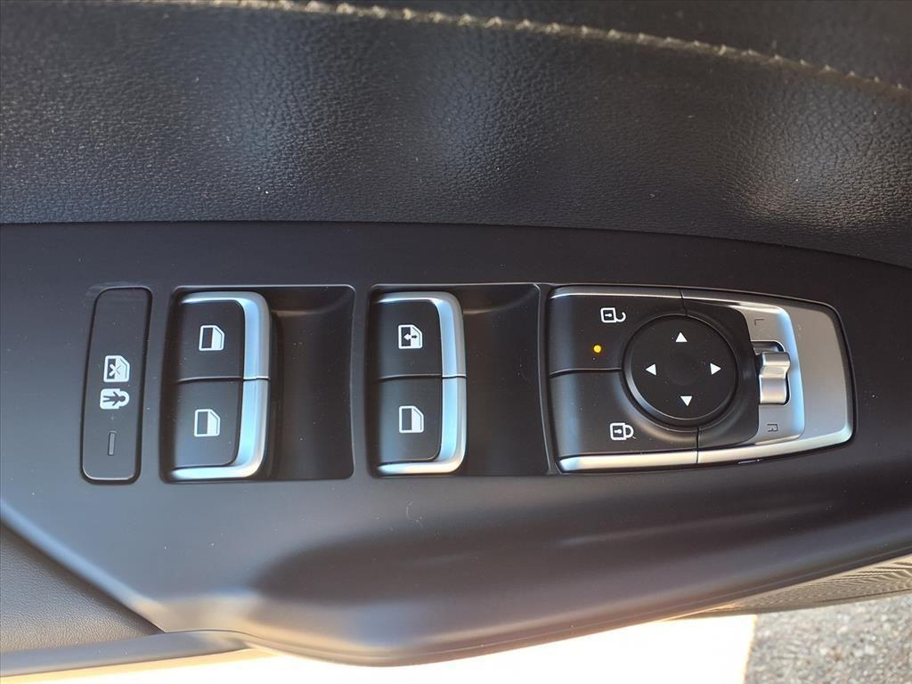 new 2026 Kia K5 car, priced at $27,892