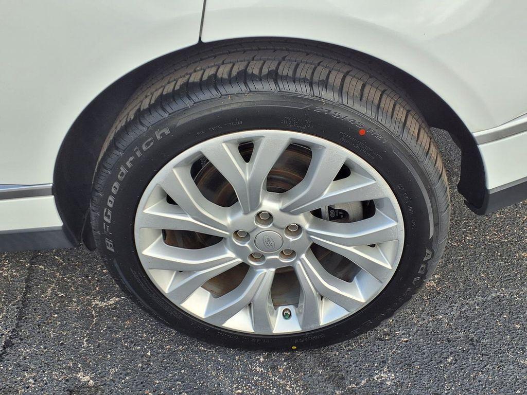 used 2021 Land Rover Range Rover car, priced at $36,216