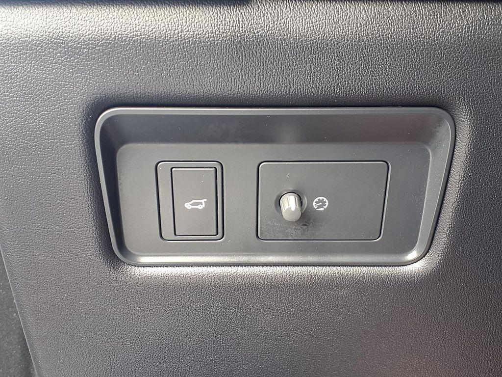 used 2021 Land Rover Range Rover car, priced at $36,216
