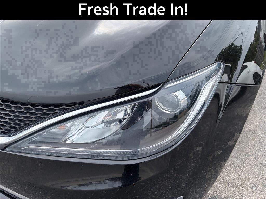 used 2017 Chrysler Pacifica car, priced at $13,725