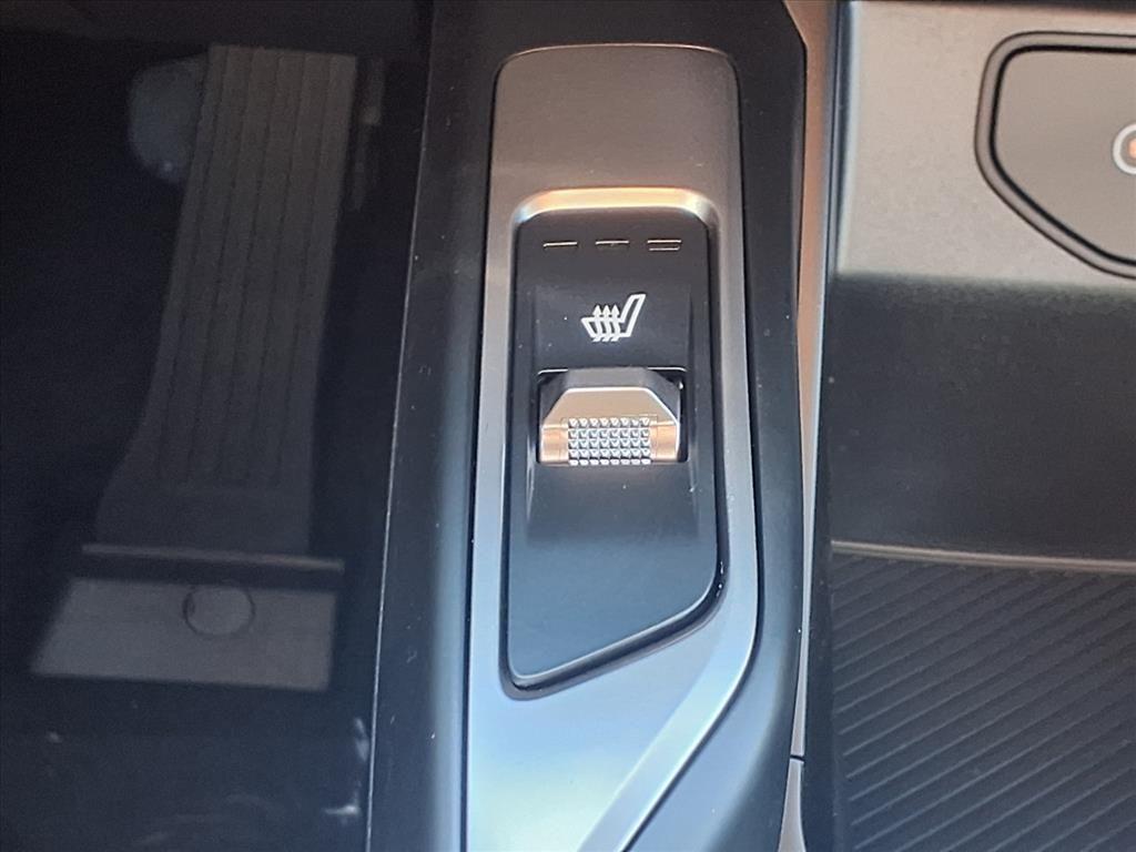 new 2026 Kia Sorento Hybrid car, priced at $42,698