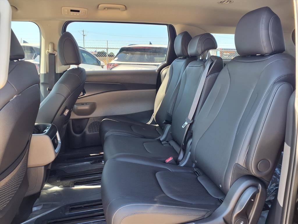 new 2026 Kia Carnival car, priced at $38,278