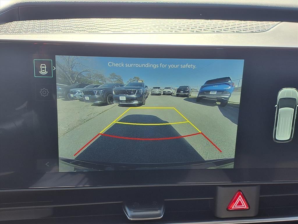 new 2026 Kia Carnival car, priced at $38,278