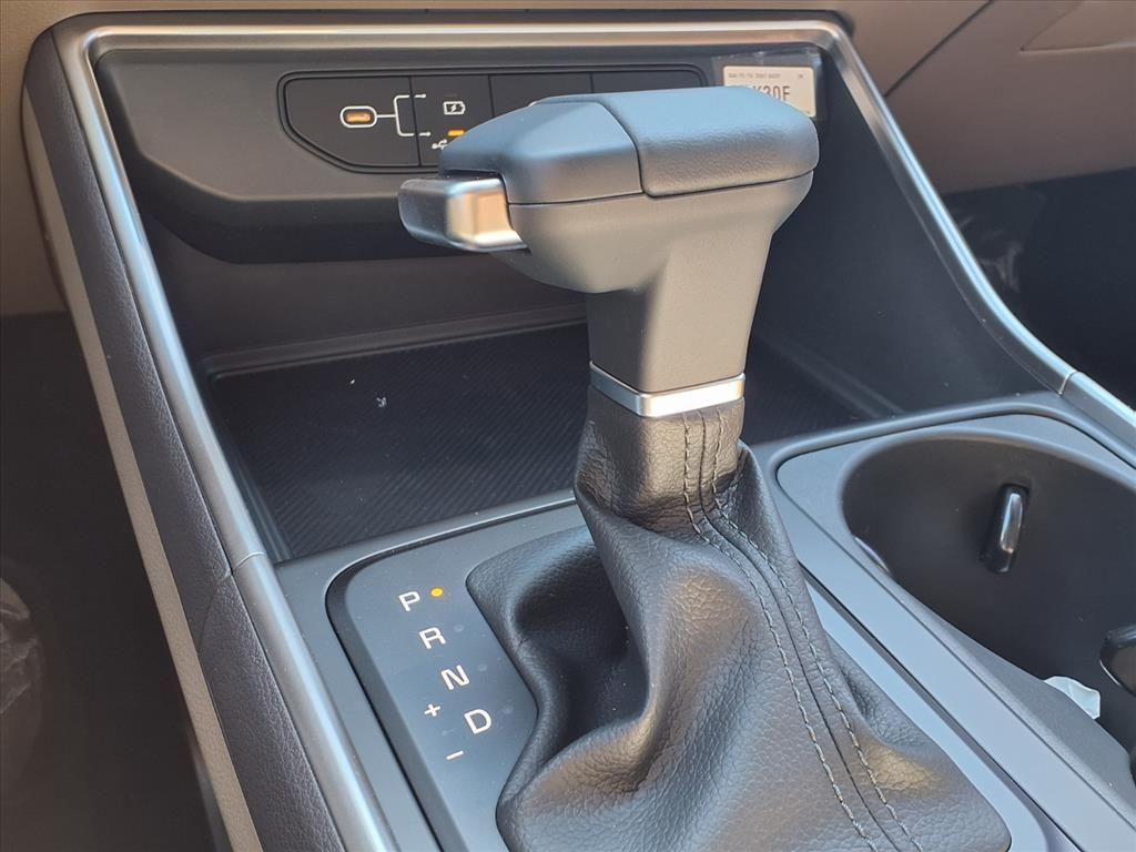 new 2026 Kia Carnival car, priced at $38,278