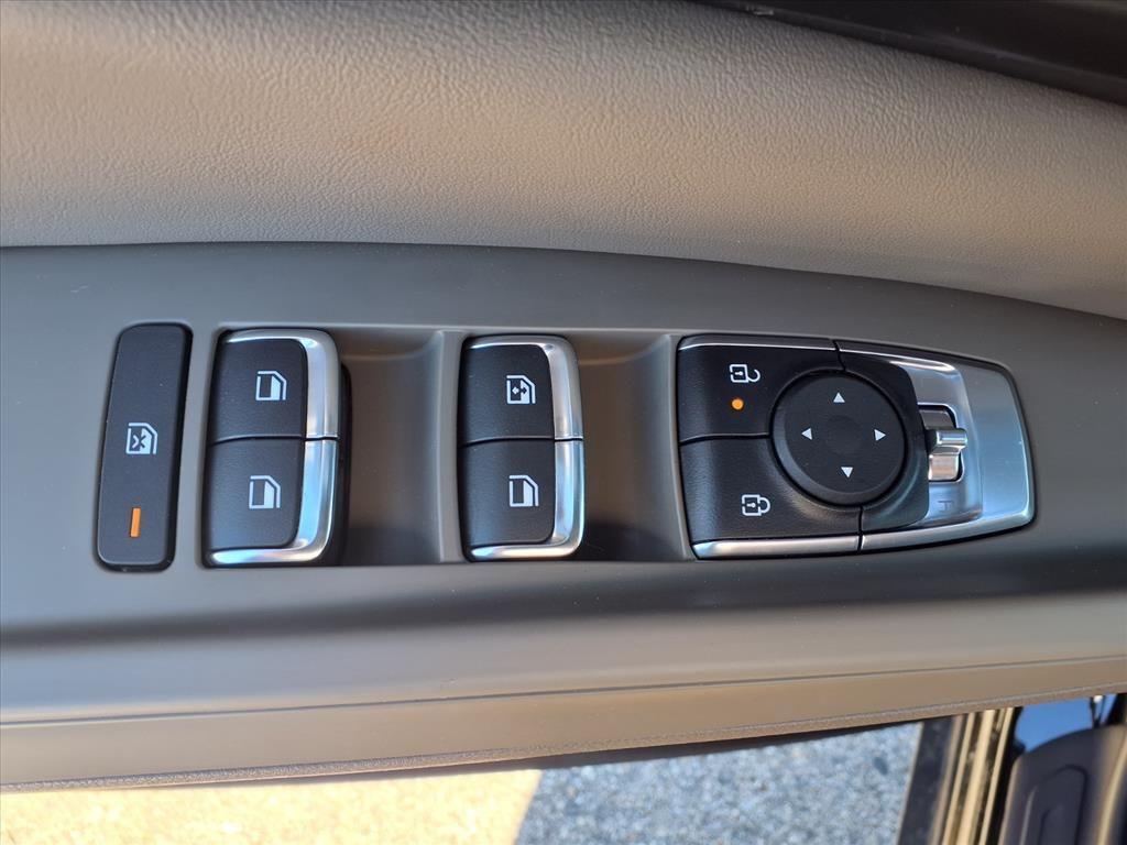 new 2026 Kia Carnival car, priced at $38,278