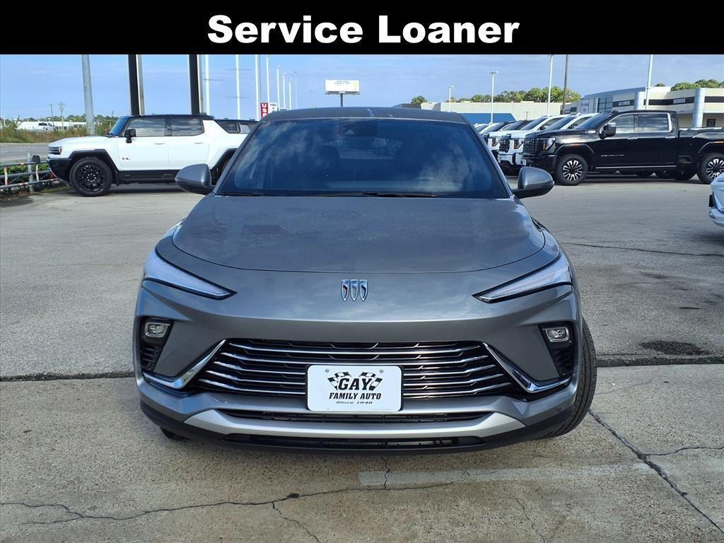 new 2026 Buick Envista car, priced at $27,028