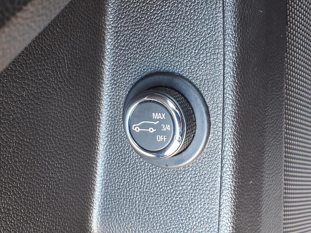 used 2020 Chevrolet Traverse car, priced at $19,991