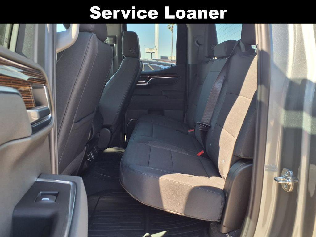 new 2026 GMC Sierra 1500 car, priced at $40,725