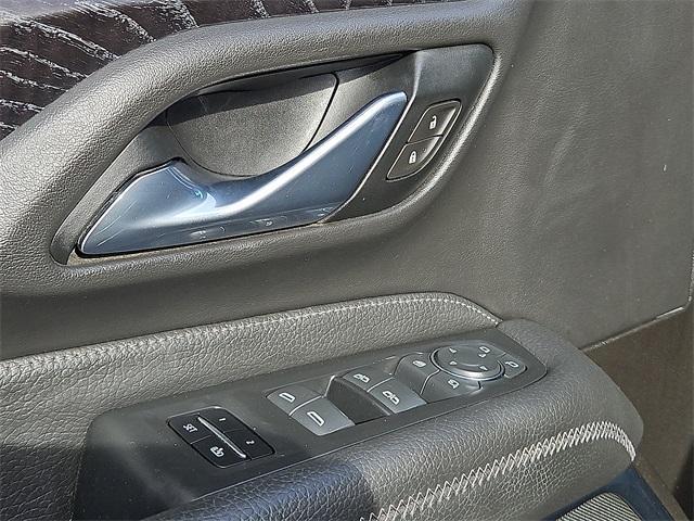 used 2021 GMC Yukon car, priced at $49,999