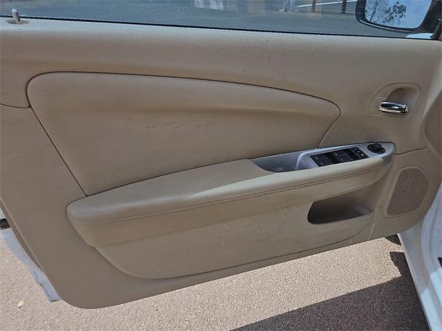 used 2013 Chrysler 200 car, priced at $9,995