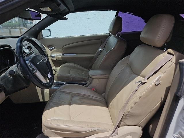 used 2013 Chrysler 200 car, priced at $9,995