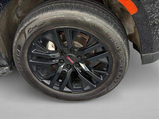 used 2023 GMC Yukon car, priced at $43,498