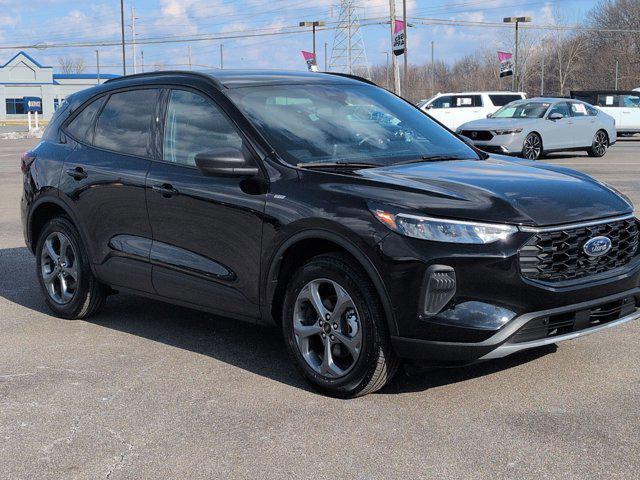 used 2025 Ford Escape car, priced at $24,998